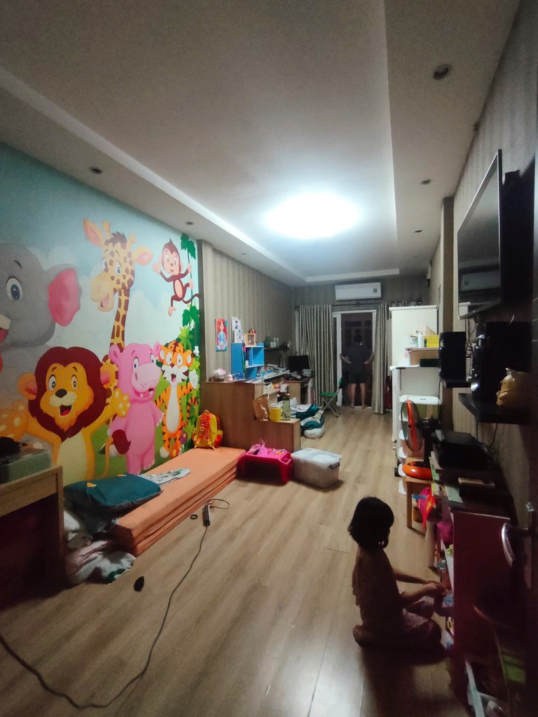 Cần bán nhà đường Hậu Giang Q6, DT 45 m2, 4 tầng BTCT, hẻm ô tô thông,Giá nhỉn 7 tỷ